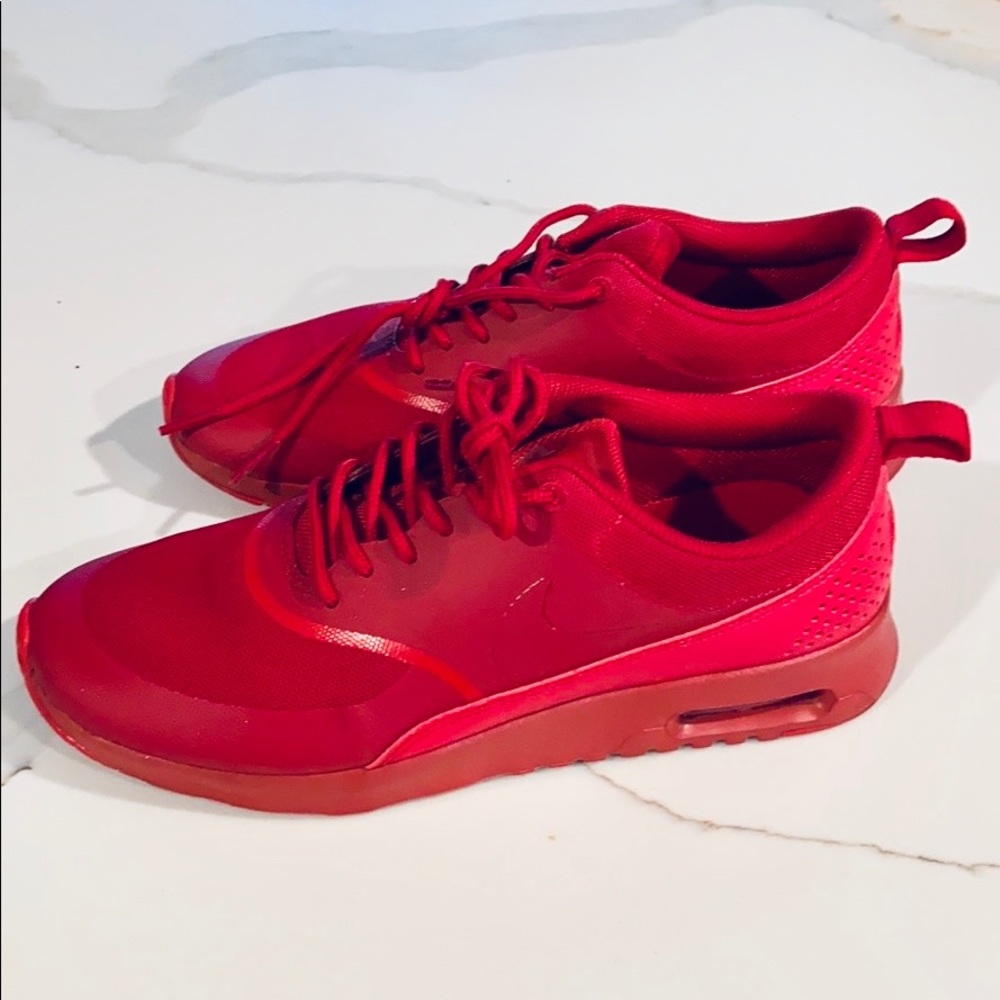 Nike Air Max Theas